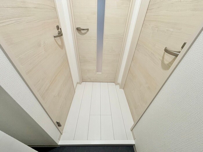 物件内観写真18　(廊下)