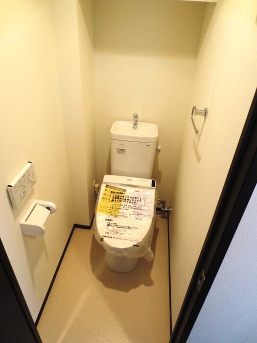 物件内観写真12　(トイレ)