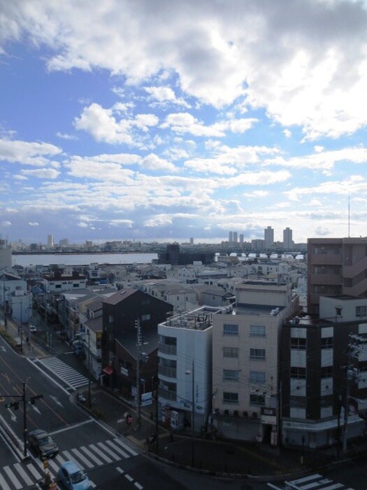 物件内観写真13　(室内からの展望)