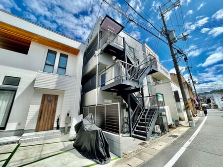 パ－プルハイツ外観写真