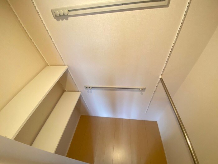 物件内観写真9　(収納)