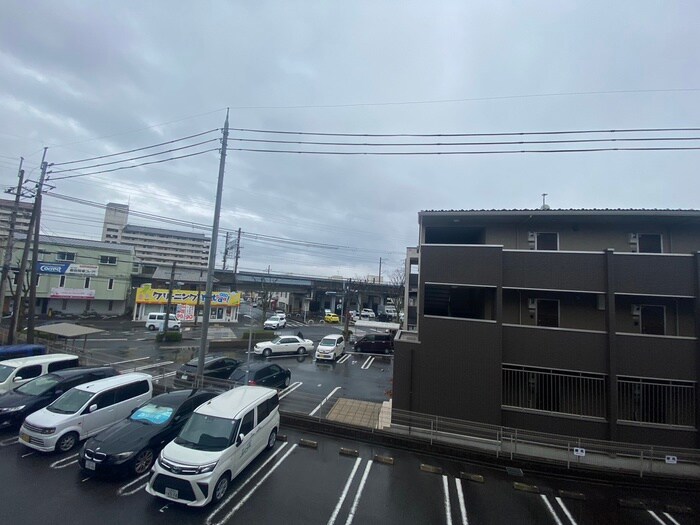 物件内観写真21　(室内からの展望)