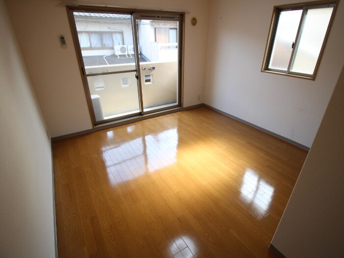 物件内観写真11　(居室)