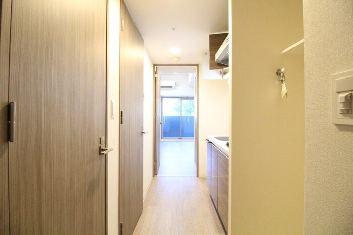 物件内観写真19　(廊下)