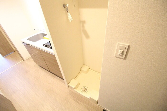 物件内観写真20　(洗濯機置場)