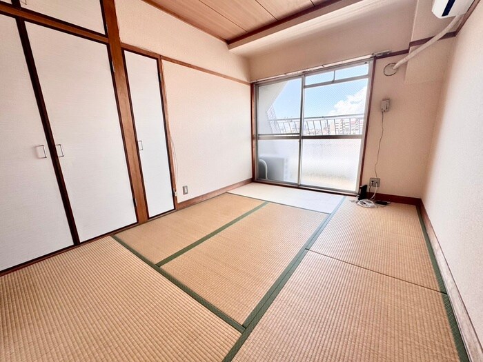 物件内観写真10　(居室)