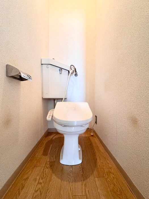 物件内観写真13　(トイレ)