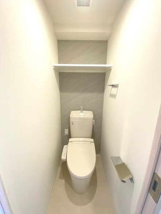物件内観写真8　(トイレ)