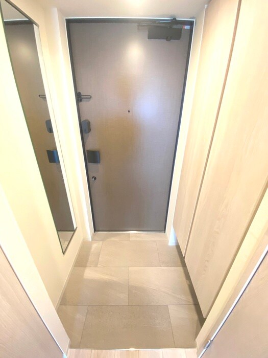 物件内観写真15　(玄関)