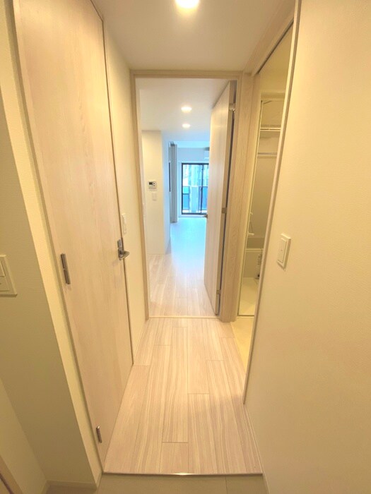 物件内観写真18　(廊下)
