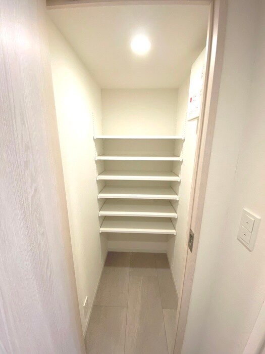 物件内観写真19　(靴箱)