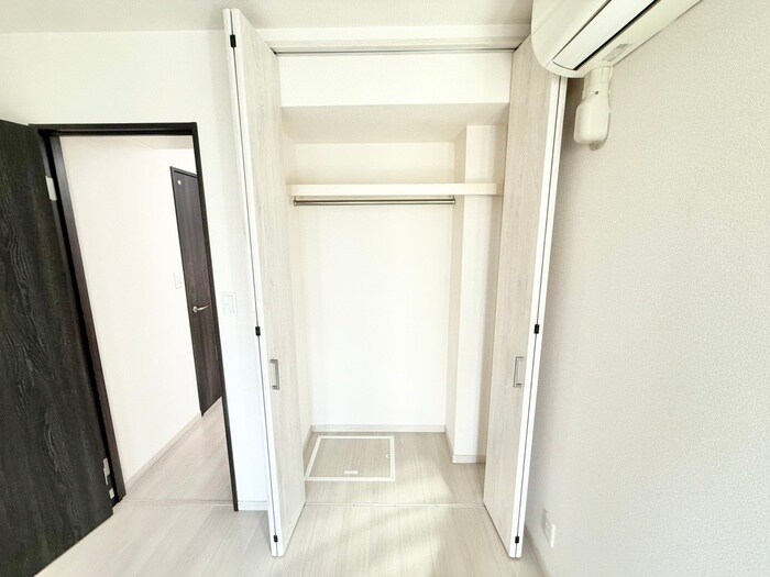 物件内観写真15　(収納)