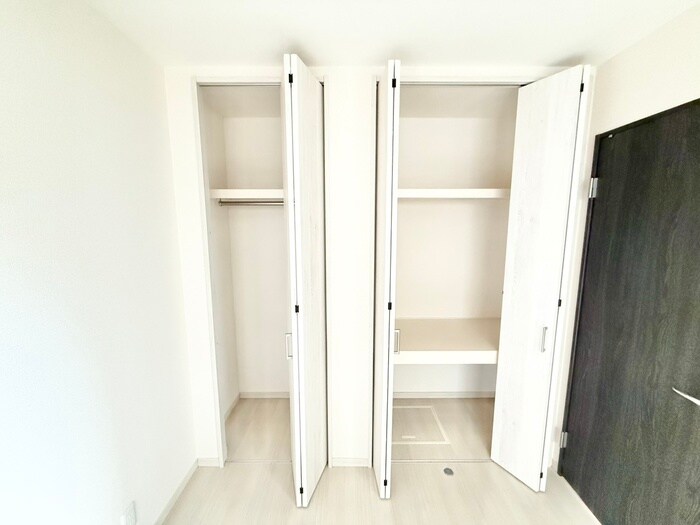 物件内観写真16　(収納)