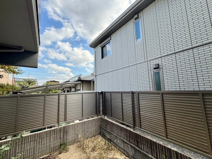 物件内観写真22　(室内からの展望)