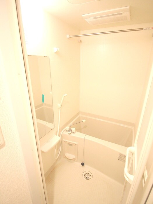 物件内観写真8　(バス／シャワールーム等)