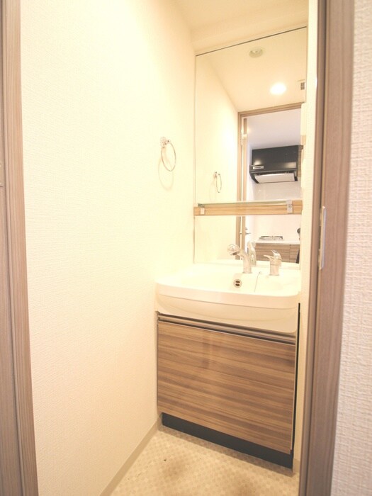 物件内観写真9　(洗面)