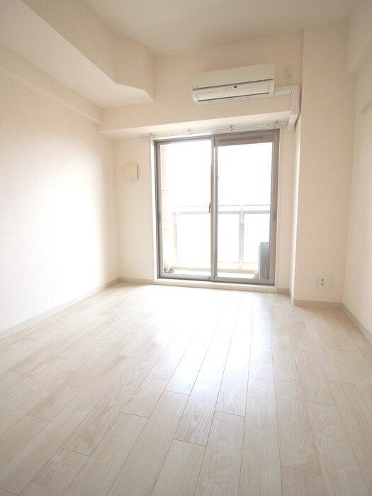 物件内観写真12　(居室)