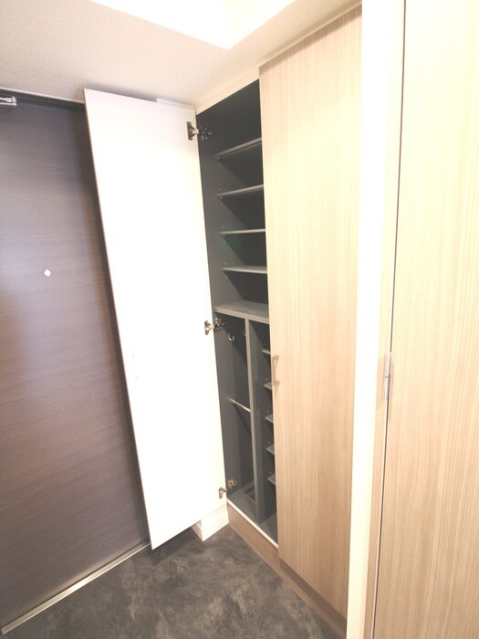 物件内観写真17　(靴箱)