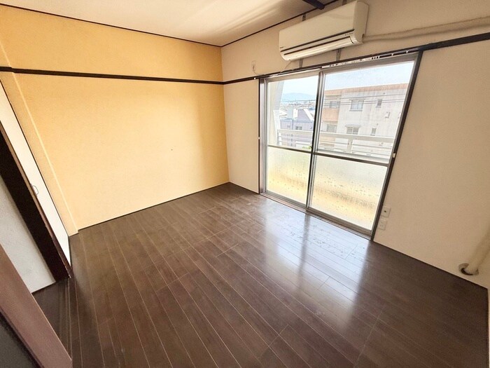 物件内観写真13　(居室)