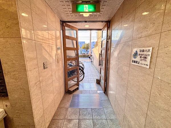 エントランス部分