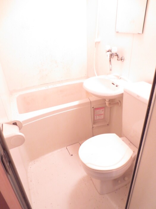 物件内観写真10　(バス／シャワールーム等)