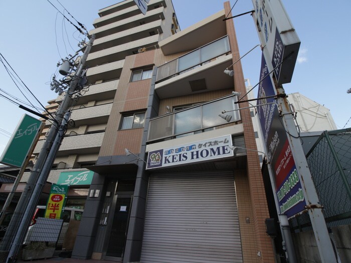 物件外観写真4　(駐車場)