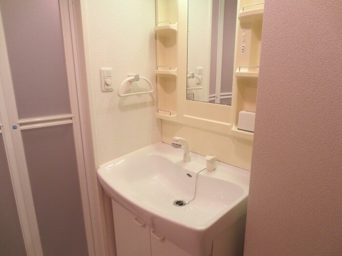 物件内観写真15　(洗面)