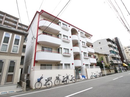 ぶらんめぞん外観写真