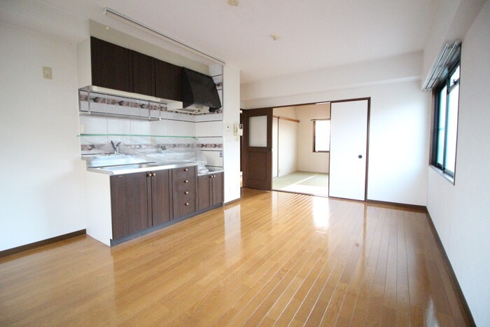 物件内観写真9　(居室)