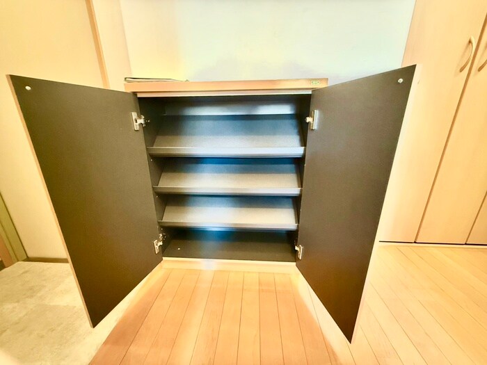 物件内観写真8　(収納)