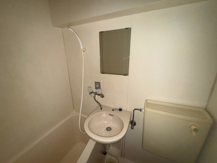 物件内観写真12　(洗面)