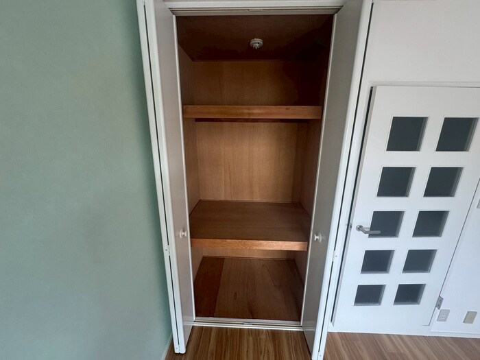 物件内観写真13　(収納)