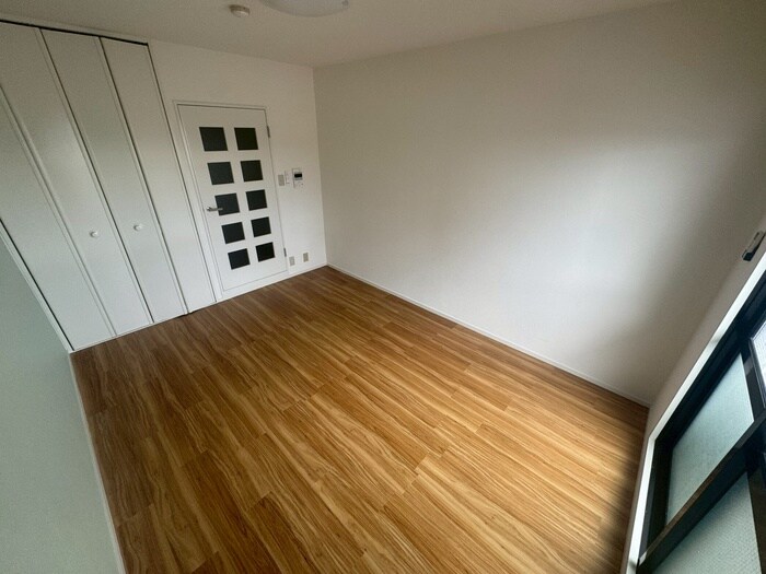 物件内観写真21　(居室)