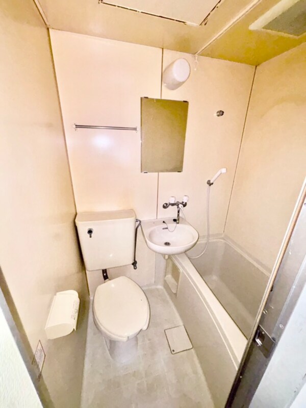 バス／シャワールーム等