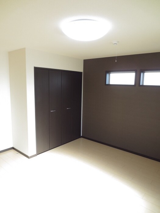 物件内観写真6　(居室)