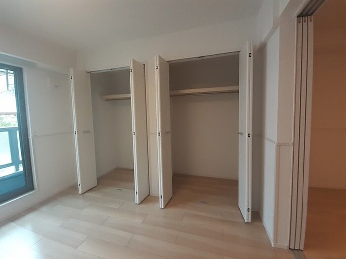 物件内観写真13　(収納)