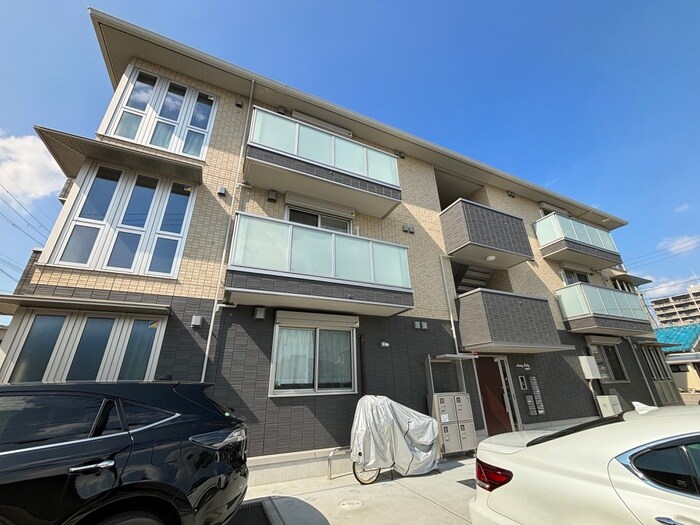 物件外観写真1　(外観写真)