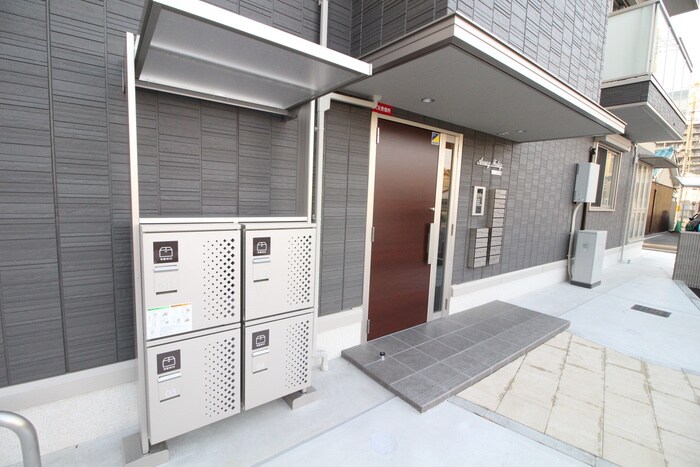 物件外観写真4　(建物設備)