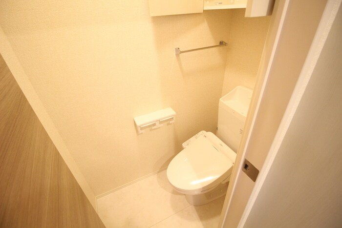 物件内観写真14　(トイレ)
