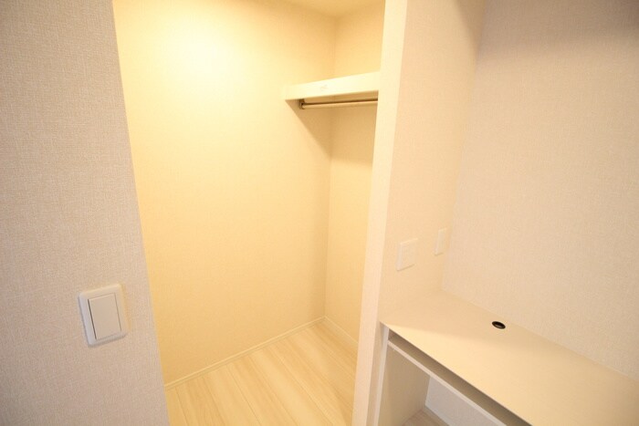 物件内観写真21　(内観写真)