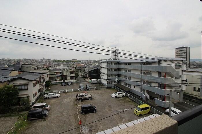 物件内観写真17　(室内からの展望)