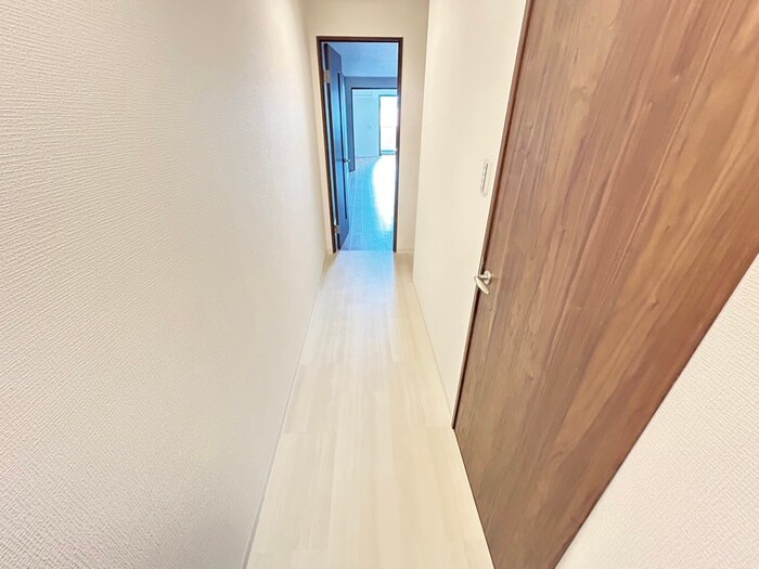 物件内観写真22　(廊下)