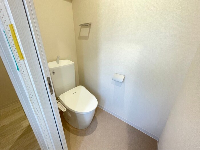 物件内観写真16　(トイレ)