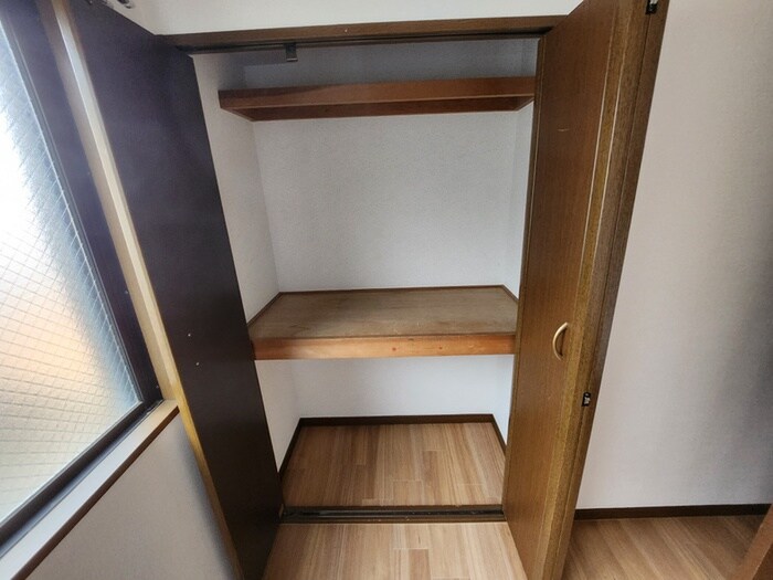 物件内観写真13　(収納)