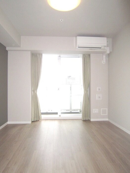 物件内観写真13　(居室)