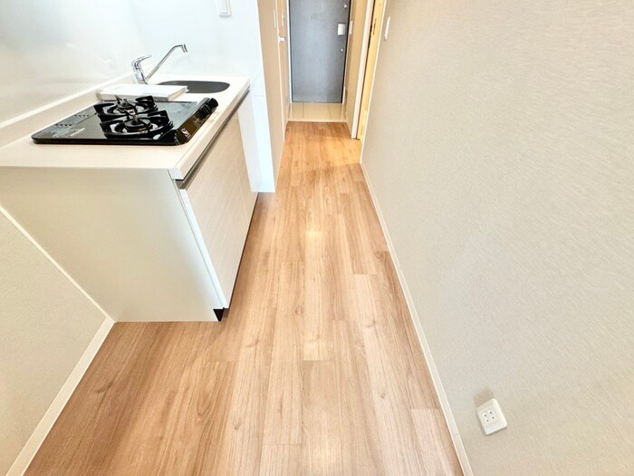 物件内観写真16　(廊下)