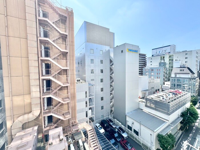 物件内観写真22　(室内からの展望)