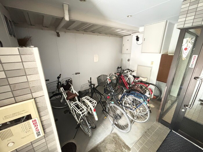 物件外観写真5　(外観写真)