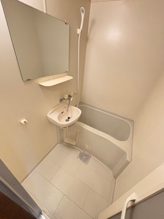 物件内観写真10　(バス／シャワールーム等)