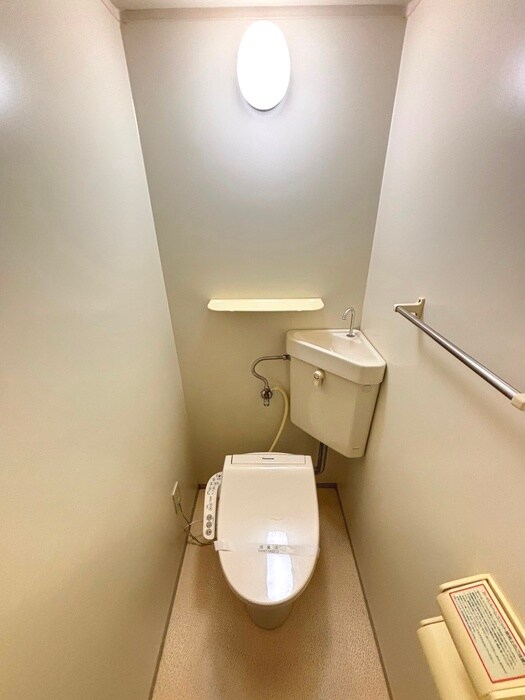 物件内観写真12　(トイレ)